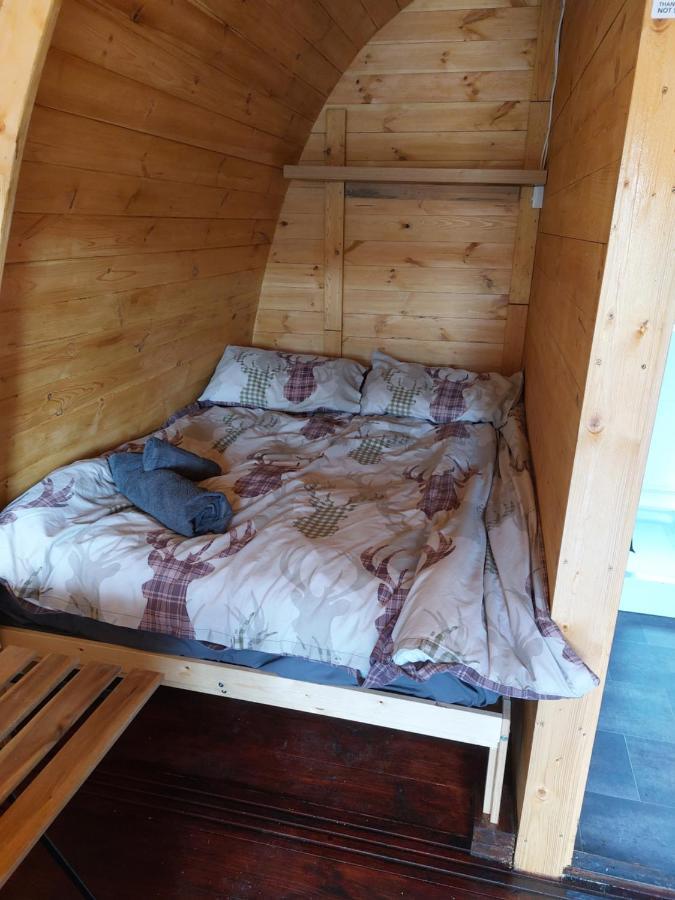 Pod 4 Hotell Skail Exteriör bild